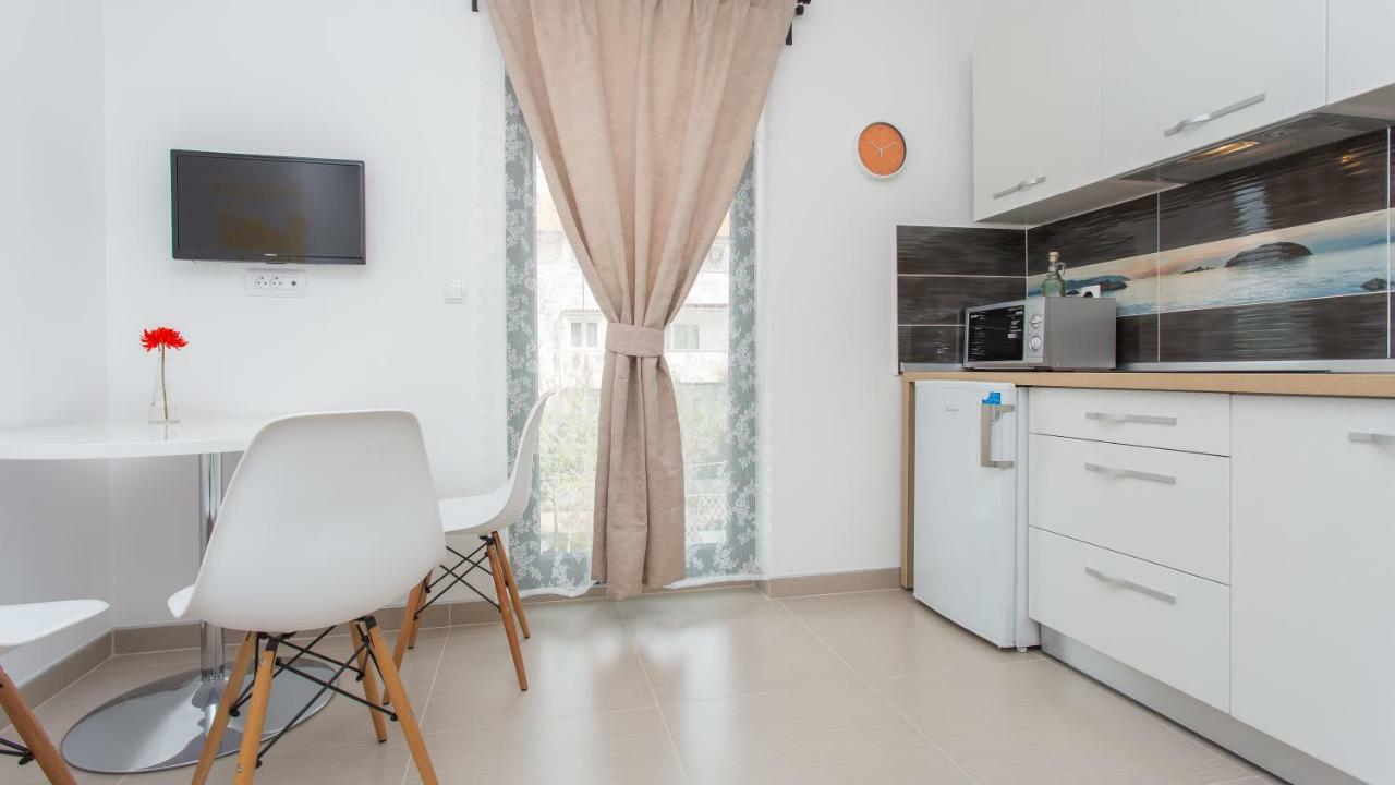 Apartmani Memories I Baska  Ngoại thất bức ảnh