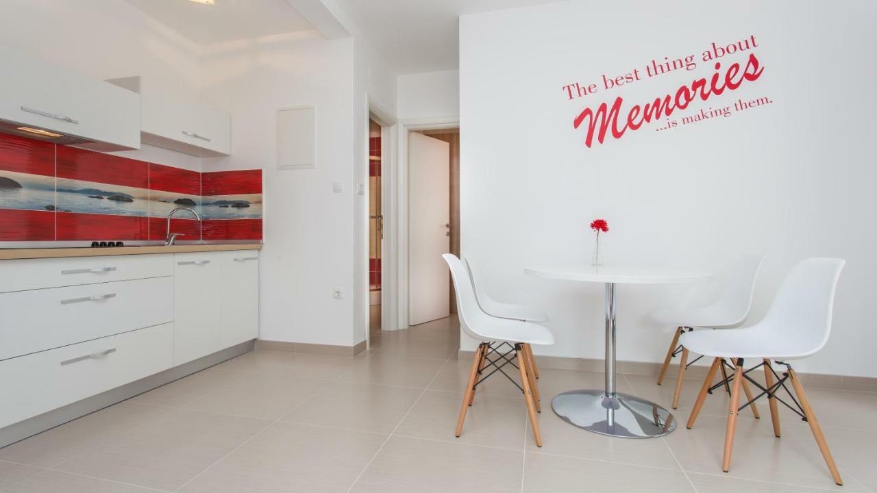 Apartmani Memories I Baska  Ngoại thất bức ảnh