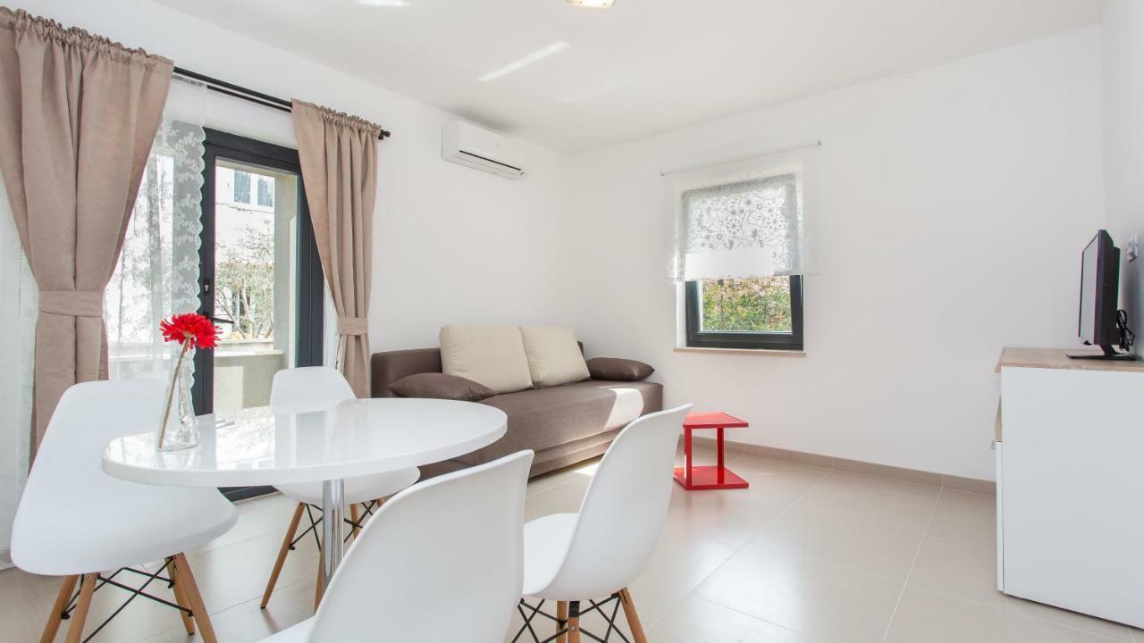 Apartmani Memories I Baska  Ngoại thất bức ảnh